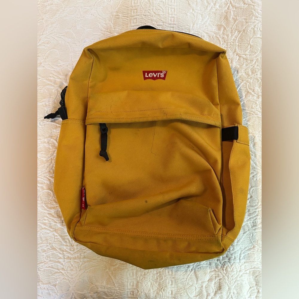 Levi’s Standard L Pack, Unisex, Backpack, Yellow and black, OS